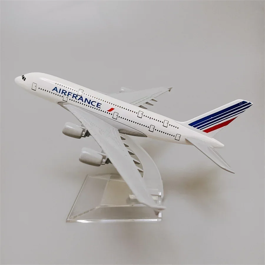 

Модель самолета из металлического сплава Air France A380 авиакомпании, французский Аэробус 380, модель самолета под давлением моделей самолета w Stand Gift 16 см