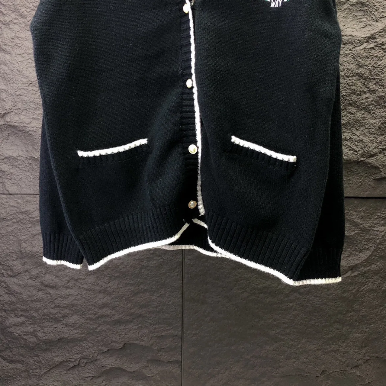 2024 Autumn New Long Sleeved Cardigan Sweater for Men Letters Rackets Flowers Embroidery V-neck Button Coat  Vintage Sweater