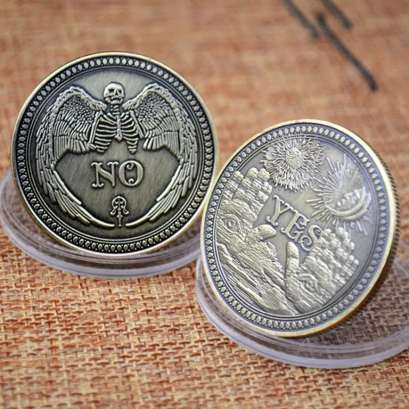 Sì O No Pression Solution Coin Gothic Double Sided Relief Placcatura Monete Commemorative Creative Skull Divination Collectibles