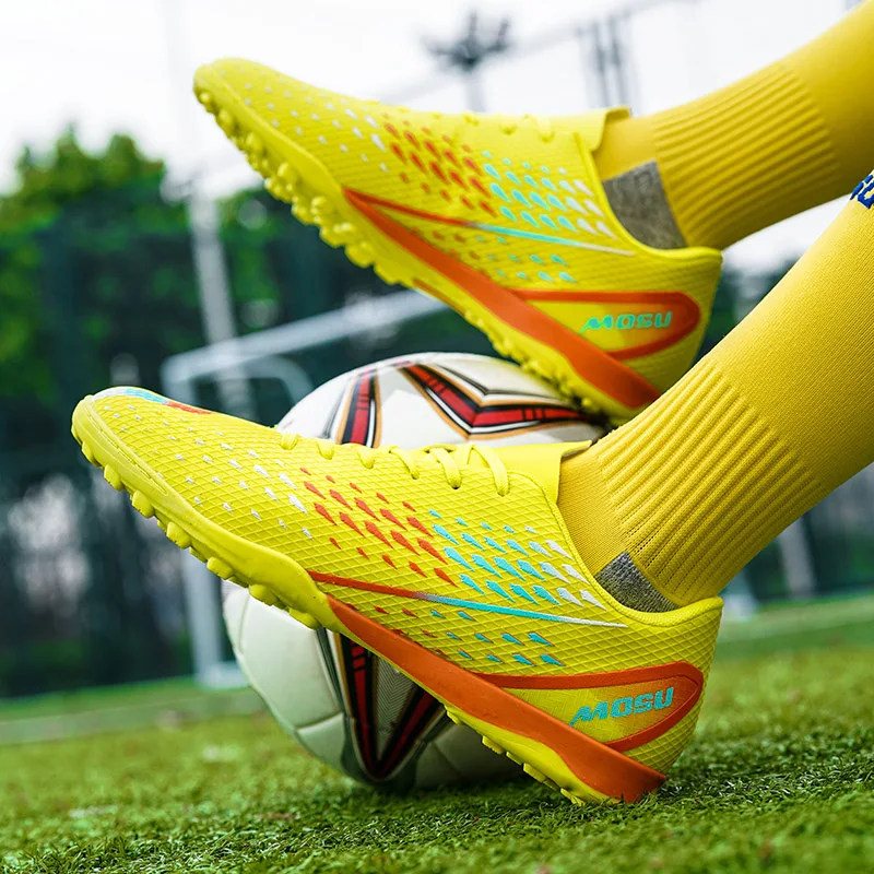 Sports football shoes, Stud, Shredded stud, Fashion yellow combat boots Size 36-45