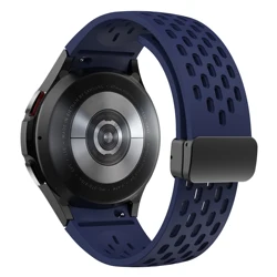Magnetic Buckle Silicone Strap with No Gaps Bracelet Design for Watch 4 5 6 7 44MM (Midnight blue)