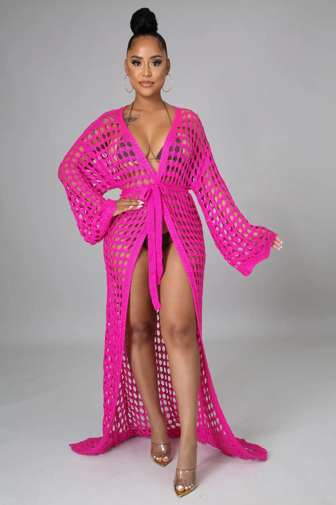 Рисунок 2 - Пикантная женская вязаная накидка RT с длинным рукавом