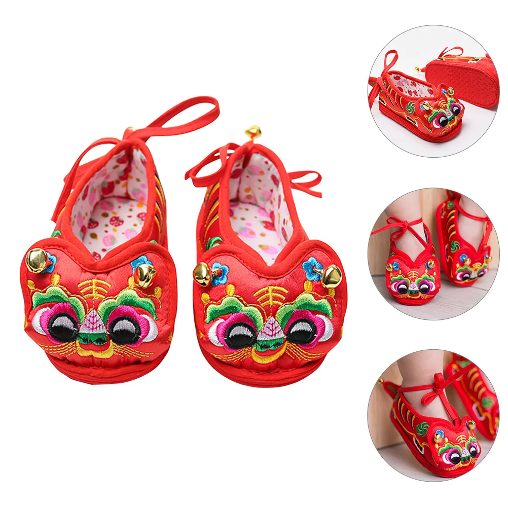 Embroidered Tiger Shoes for Babies 16 Code China Red Warm Silk Toddler Walking Indoor Non Soft Sole Baby Footwear