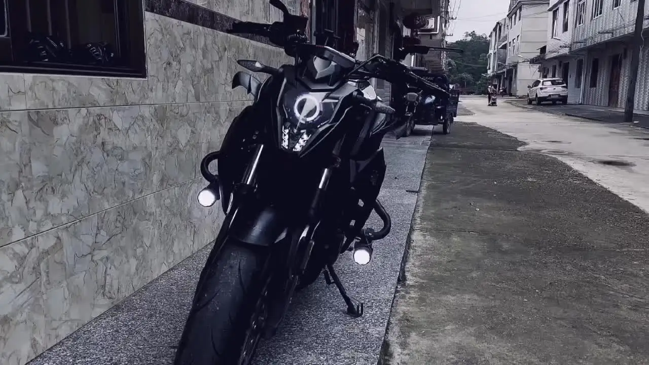 Новое крутое модифицированное универсальное вращающееся зеркало заднего вида с