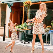 

Family Look Polka Dot Mommy and Me Clothes Ruffled Sleeve Mother Daughter Matching Dresses Fashion Mom Baby Women Girls Dress