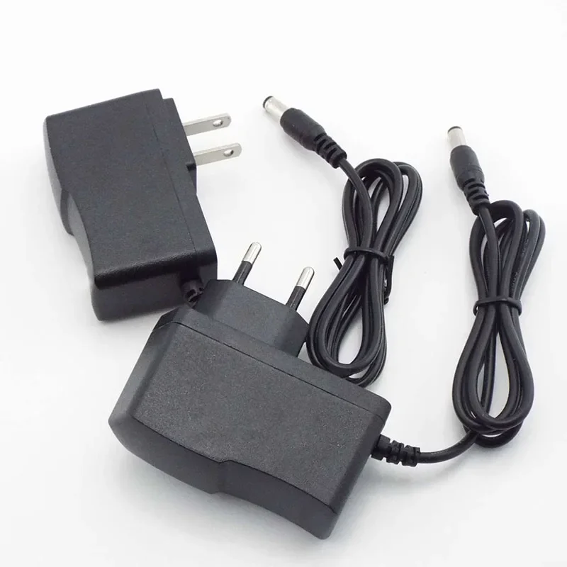 

AC / DC Adapter DC 5V 1A AC 100-240V Converter Power Supply Charger 5.5*2.1mm 4.0*1.7mm 3.5*1.35mm 2.5*0.7mm DC Connector Plug C