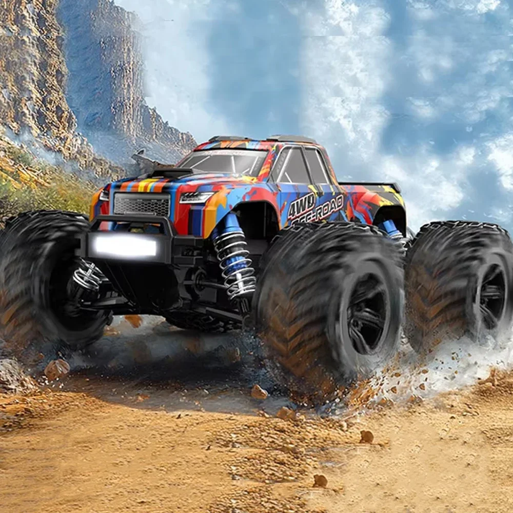 Gros plan sur la carrosserie de la voiture RC MJX 20208 Hyper Go 4WD tout-terrain RTR avec pneus crantés