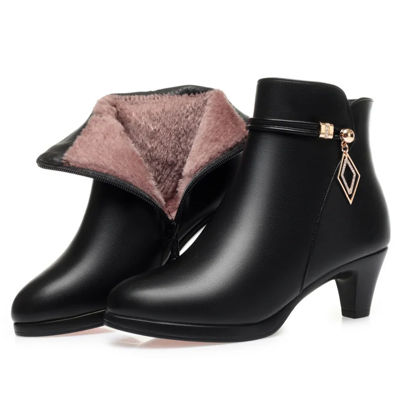 Comfort Fashion Soft Leather Winter Shoes Platform Boots 2024