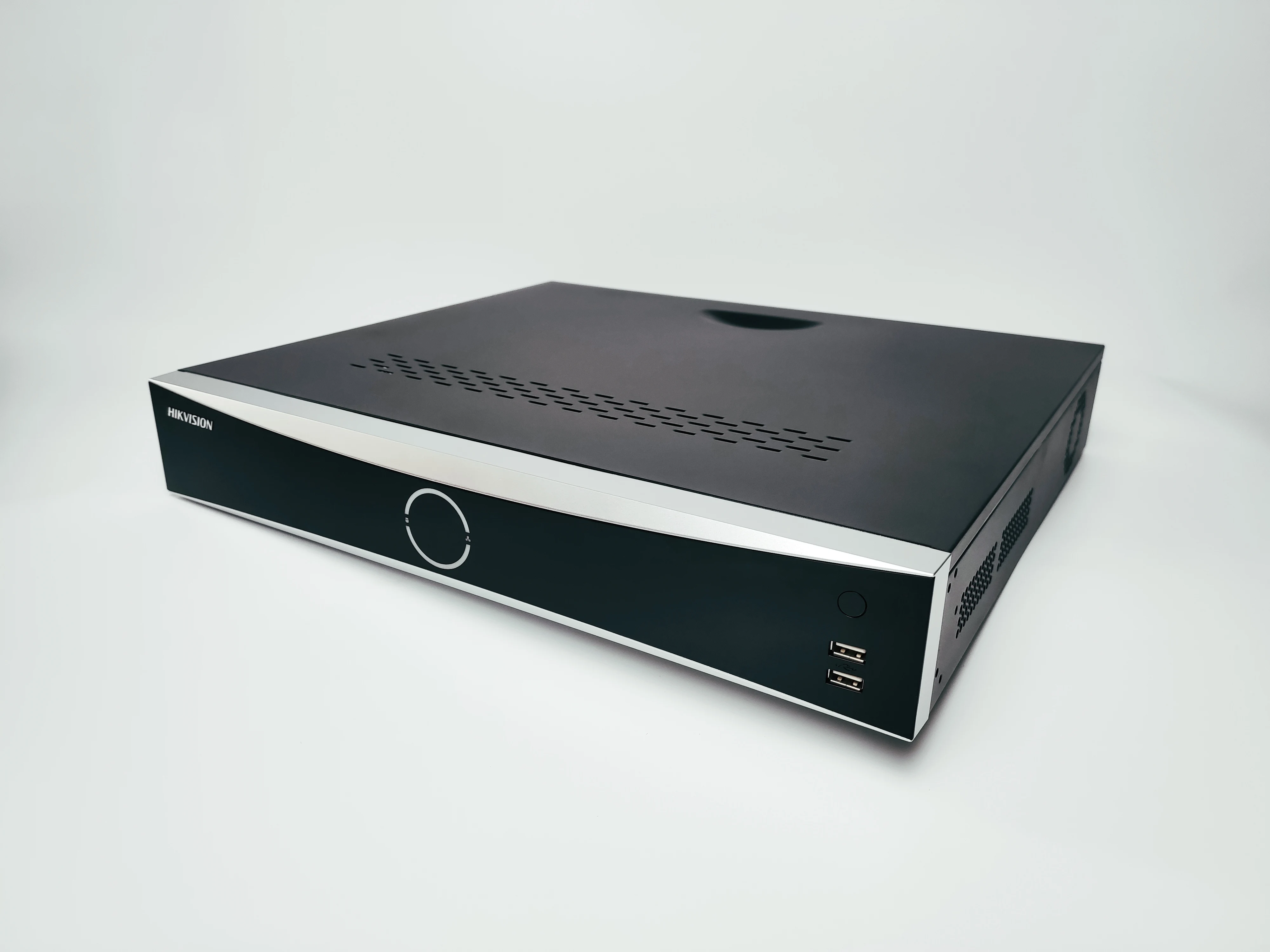 その他 HIKVISION(Model:TK-7716-I4/16P) Hikvision DS-7716NI-I4/16P 16 Channel 12MP 4K NVR