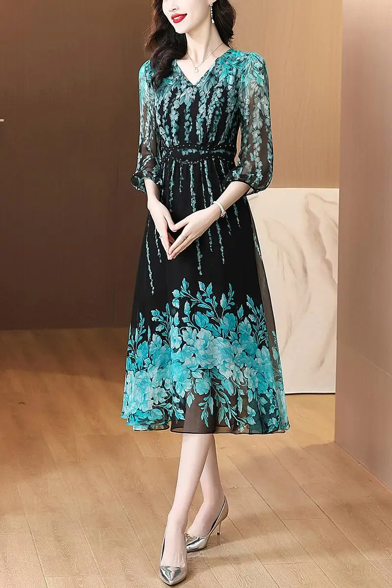 green emerald velvet dress Flora main image 0