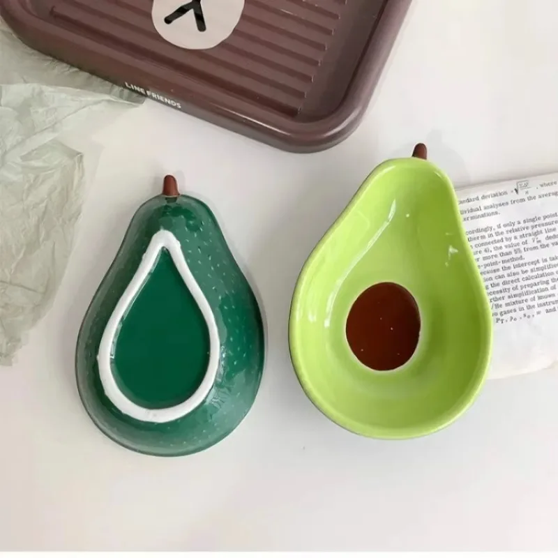 Creative Avocado Shaped Ceramic Dish Home Fruit Salad Plate Dessert Bowl Cartoon Tableware Dumpling Dipping Sauce Seasoning Dish