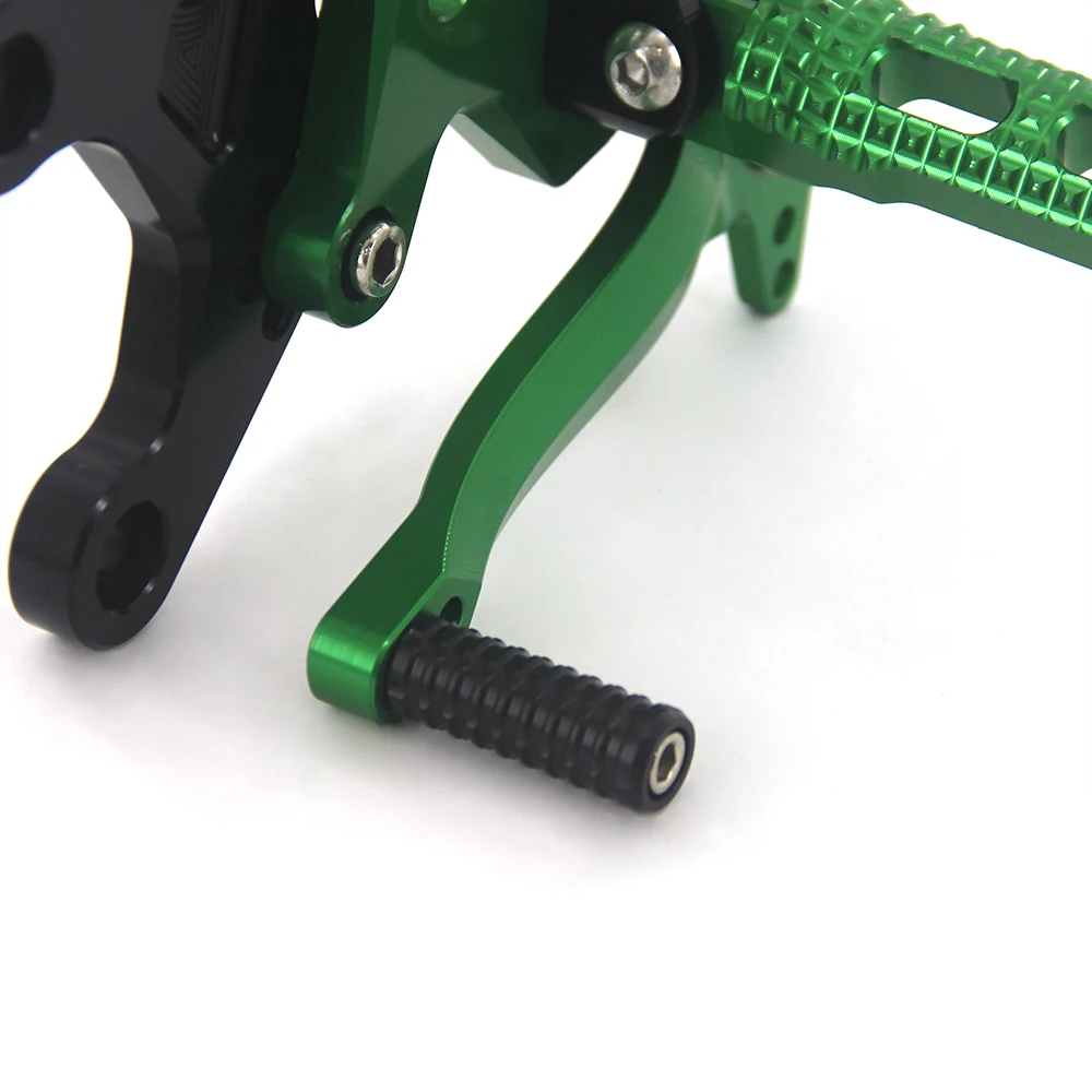 Für Kawasaki Z900 Z900 2017-2024 2018 2019 2020 2021 CNC Einstellbare vordere Pedal Fußrasten Hinten Set Fußrasten Pedal Zubehör – Detail 6