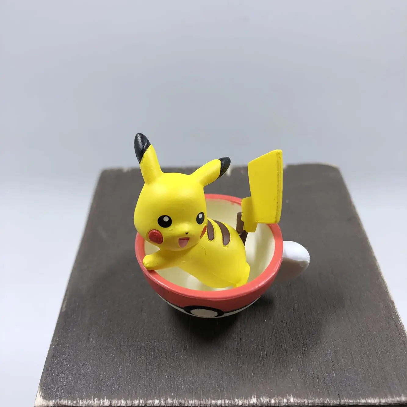 Figura Pokémon - Flareon Pyroli