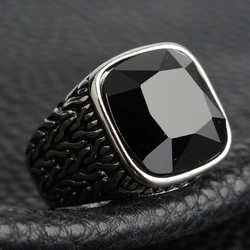 Luxury Rhinestone Stainless Steel Men's Ring in Gold and Silver Colors - 8 (Silver Black)