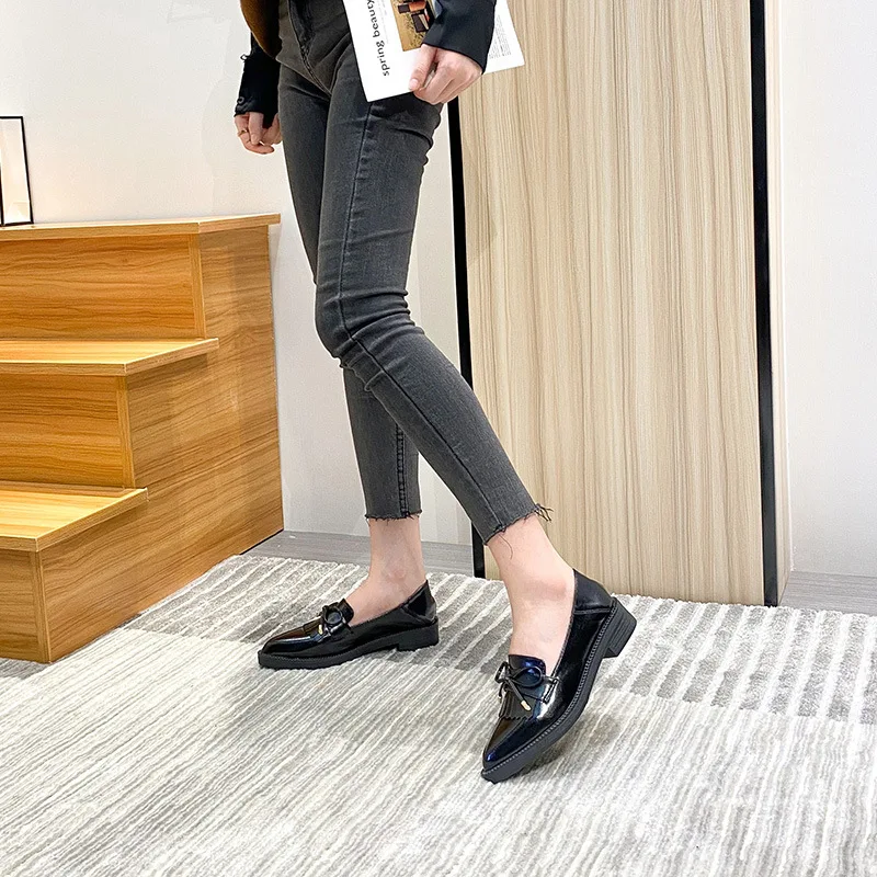 Shoes Woman Flats Casual Female Sneakers Oxfords Fringe Clogs Platform Pointed Toe Loafers With Fur Dress Leather Winter Tassel 3