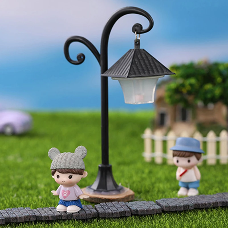 Miniature Christmas Street Lamp Post LED Lights Park Bench & Streetlight Micro Landscape Fairy Garden Ornament Dollhouse Decor