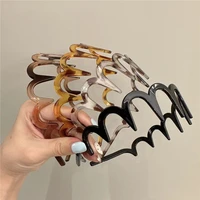 Korean Women Hair Comb Headband Plastic U Shape Hair Hoops Fixed Teeth Non-Slip Fluffy Top Hair Bands Headwear Hair Accessories
