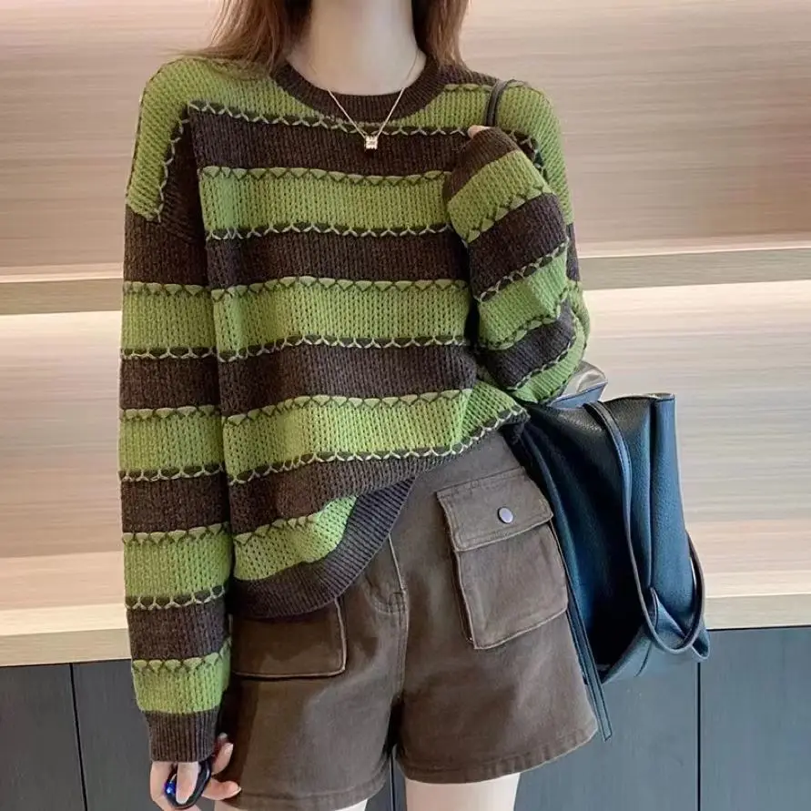 thumbnail image 1 of Suéteres de cuello redondo de manga larga con rayas y retazos para mujer, moda de otoño e invierno, suéteres coreanos que combinan con todo, tops de tendencia, 1 of 5
