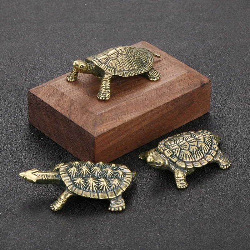 

Retro Vintage Brass Turtle Ornament Crafts Metal Figurine Ancient Tea Pet Home Decor Table Decoration Collection Gifts