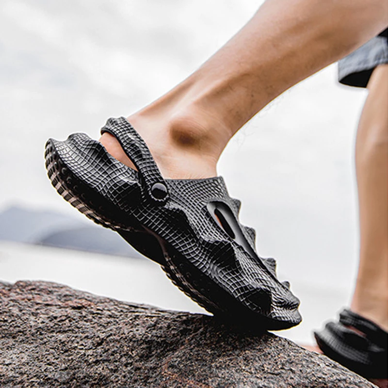 Рисунок 6 - Шлепанцы мужские для дома