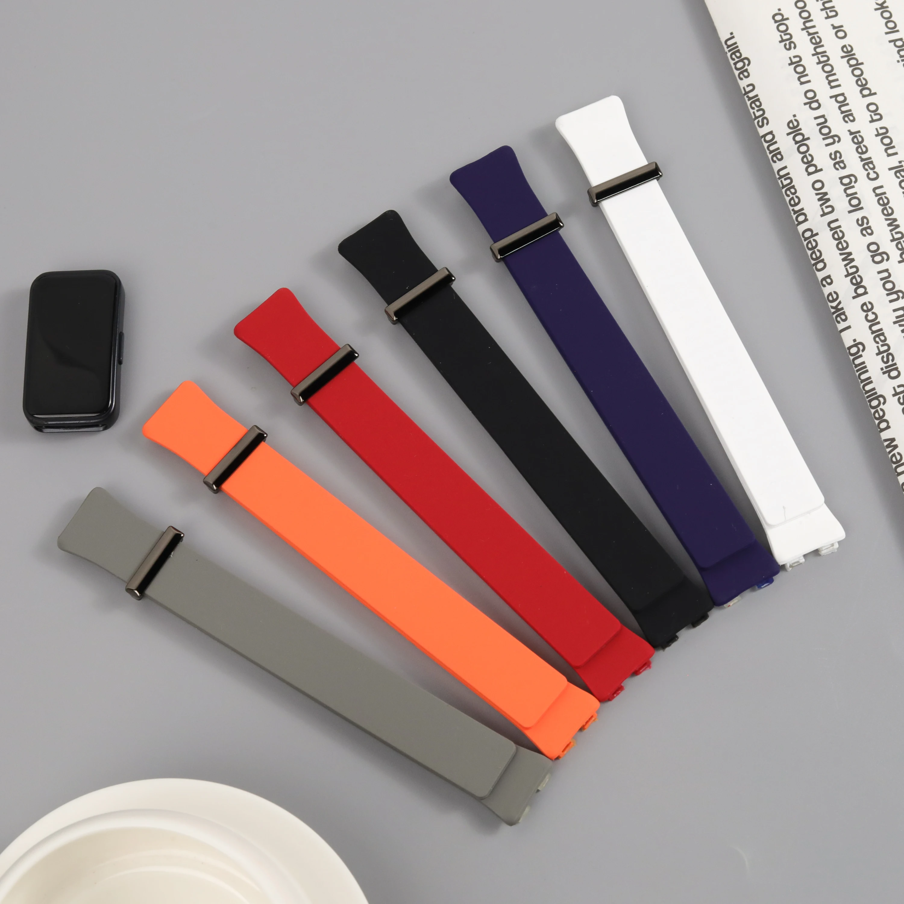 Magnetic Sport Silicone Loop Bracelet Strap - Universal Fitness Band Accessory