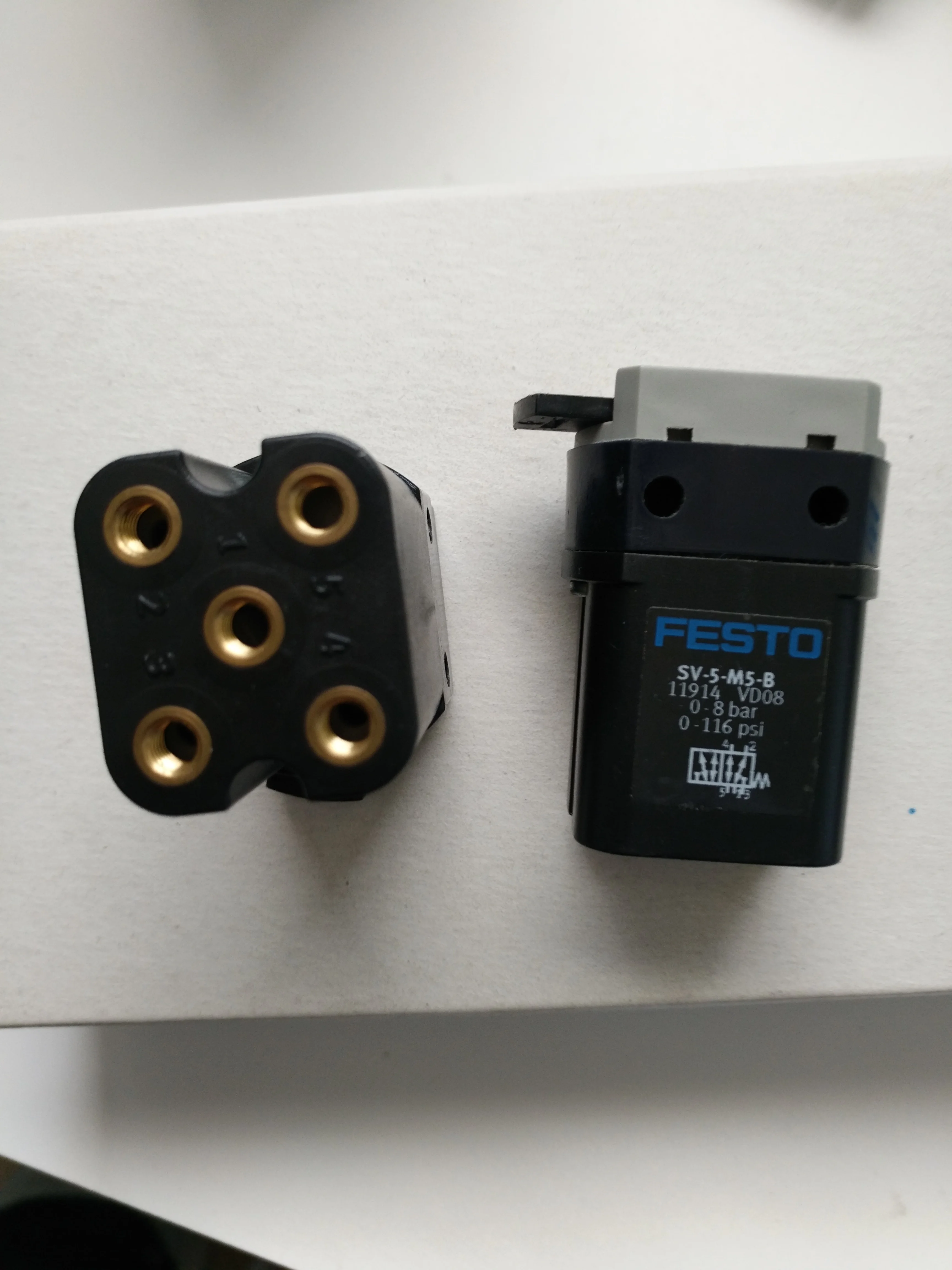 

FESTO Basic Valve SV-5-M5-B 11914