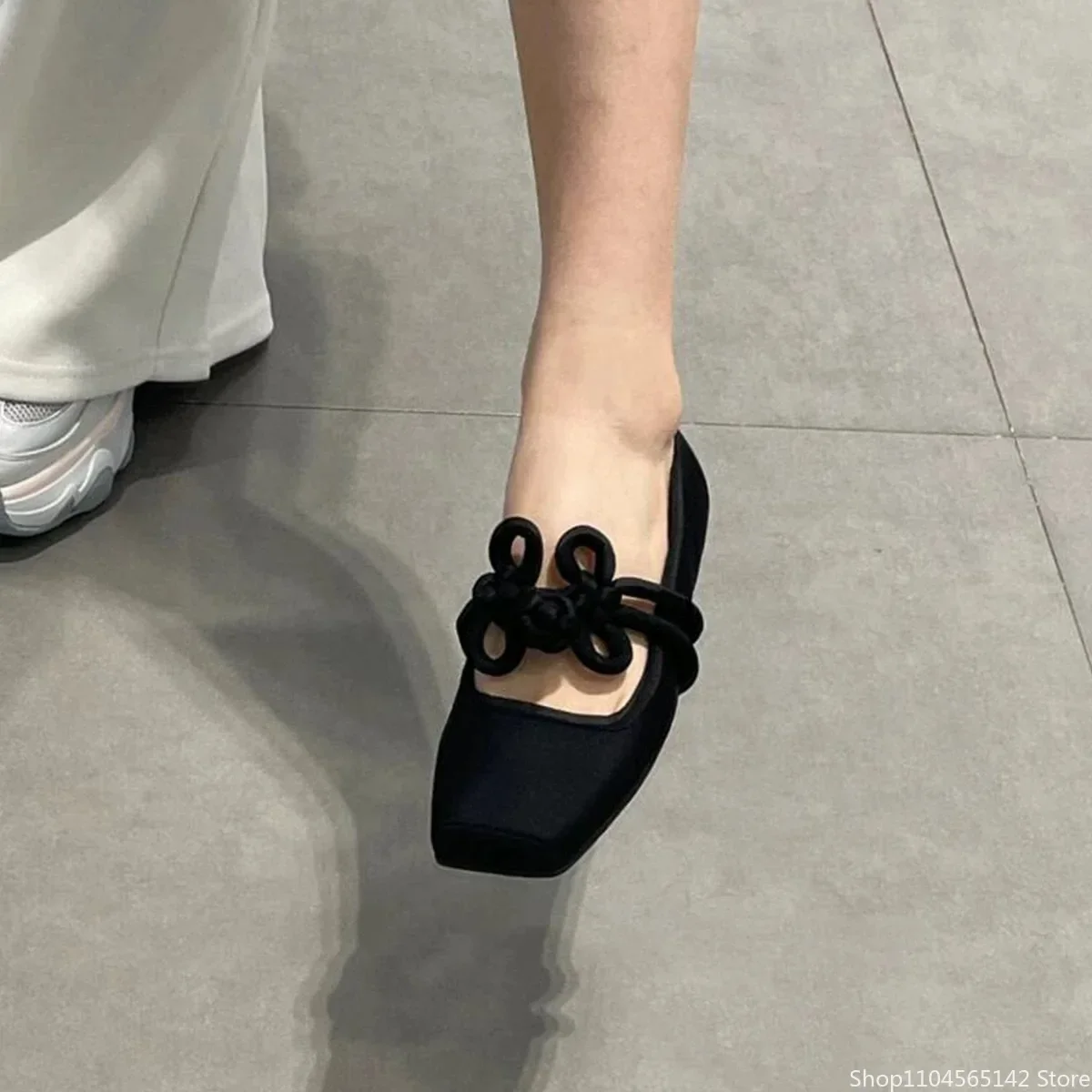 Ethnic Style Women Red Satin Mary Jane Shoes Fashion Shallow Square Toe Shoes Spring Autumn Soft Sole Ballet Shoes 3