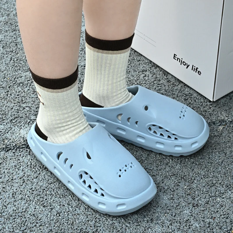 

2023 Summer Slippers Unisex Indoor Eva Cool Soft Bottom Sandals Trend Unisex Slides Light Weight Beach Shoes Shark Slippers