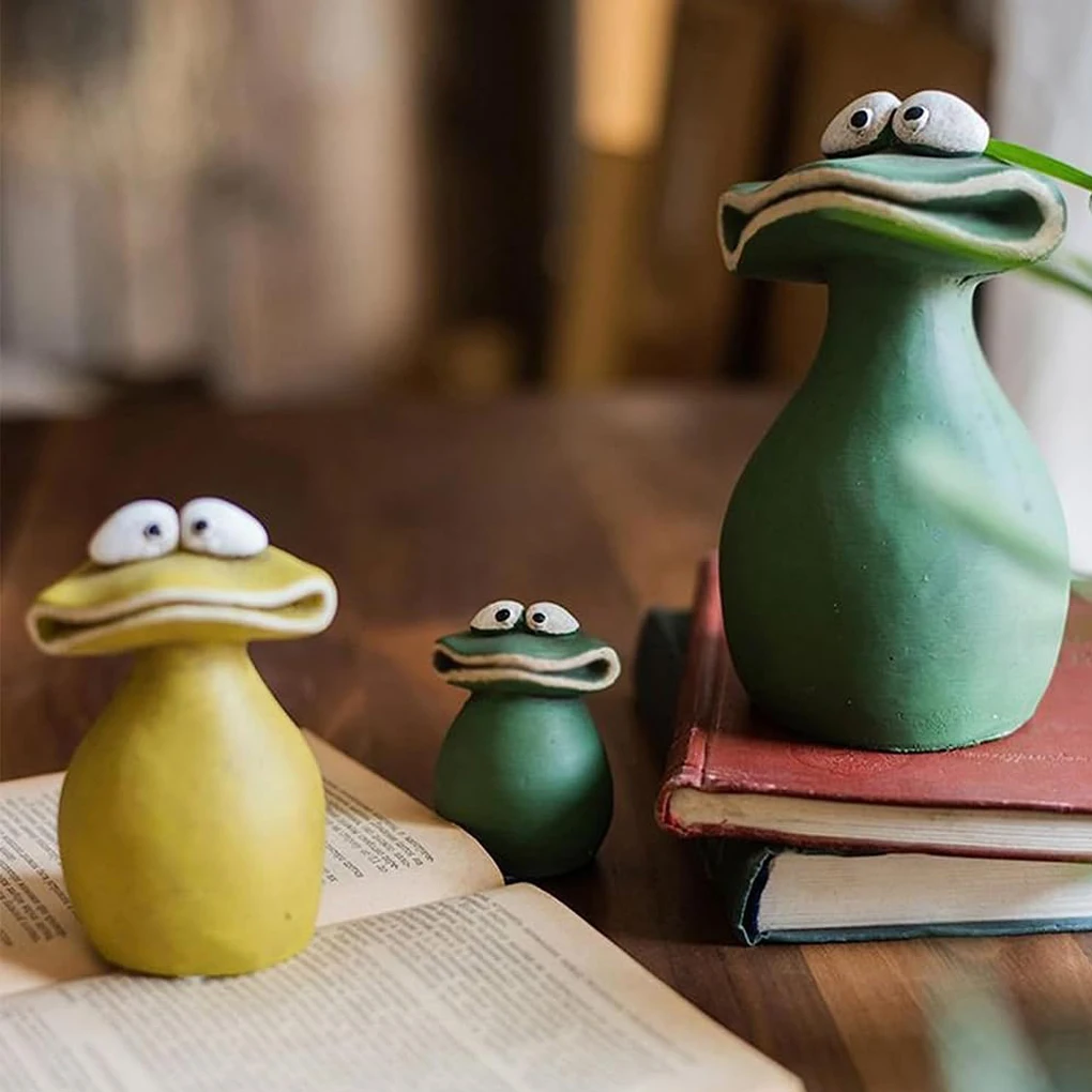 Indoor And Outdoor Universal Big Mouthed Frog Ornaments For Every Setting Easily Integrating Into Big Frog 11.5x10x17.5cm