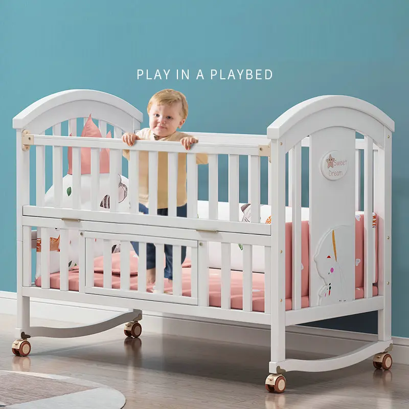 Рисунок 3 - Детская кроватка из сосновой древесины