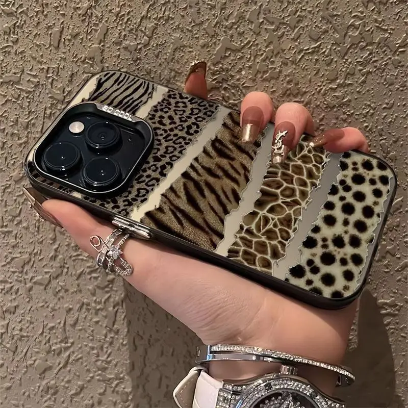 Luxury Brown Leopard Y2K Phone Case - Chic Animal Print Back Cover