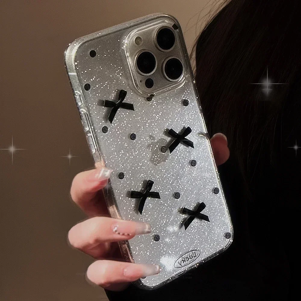 thumbnail image 1 of Funda de silicona suave con lazo de cinta negra Bling Korea para iPhone 15, 14, 13, 12 Pro Max, carcasa negra brillante a prueba de golpes, 1 of 4