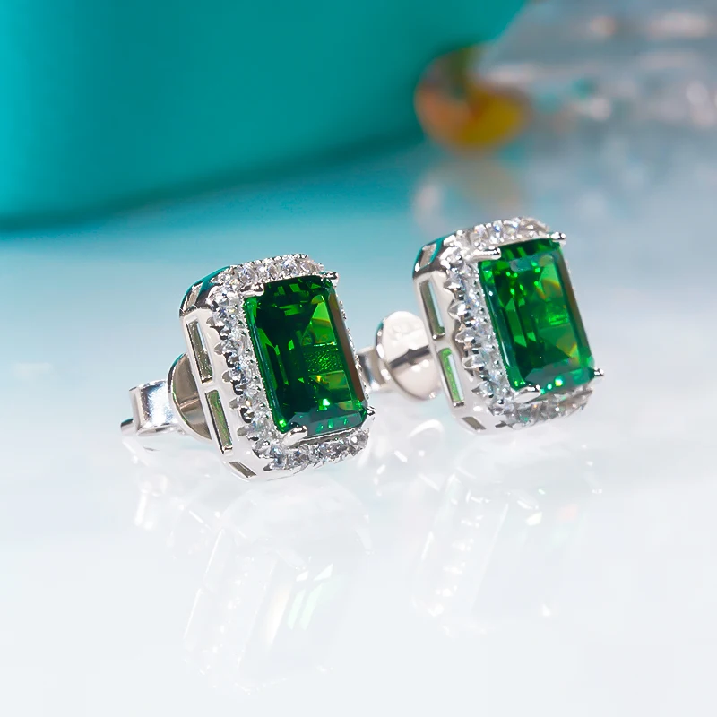 

QINHUAN Classic Emerald Stud Earrings S925 Sterling Silver Platinum Plated Pt950 5A Zircon Fine Jewelry for Women Party Vintage