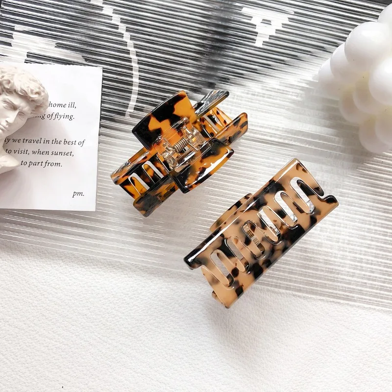 Рисунок 4 - Заколка для волос