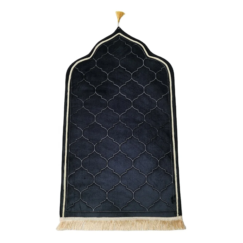 

2023 New Extra-thick Muslim Flannel Tassel Carpet Portable Non-slip Mat Thick Embossed Prayer mat Carpet Rug