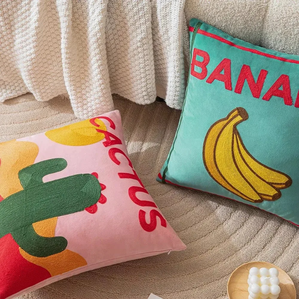 Fruit style fun tomato banana pillow sofa daily decoration, party decoration (excluding pillow core)