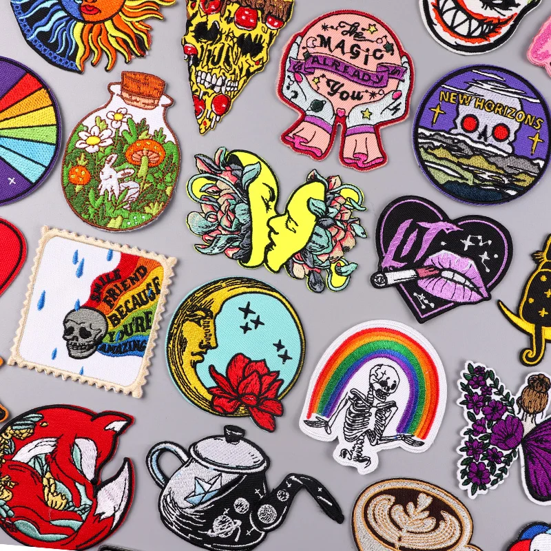 Cartoon Patch Rainbow Skull/Embroidery Patch Iron On Patches DIY