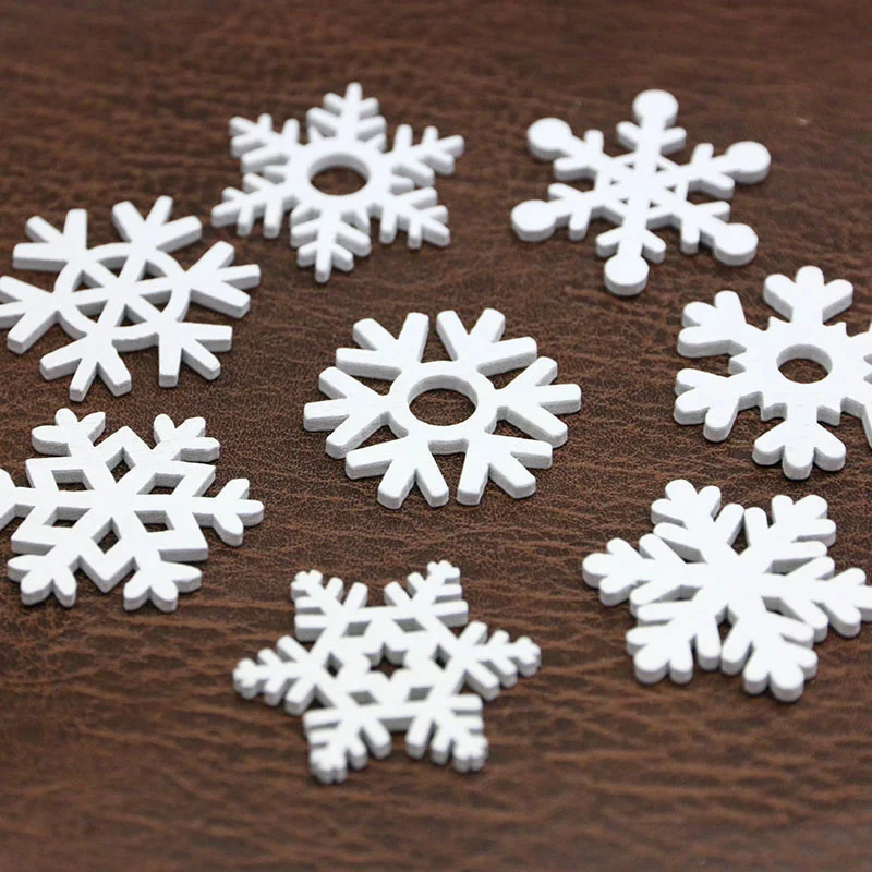 (50 Pieces) 35mm Christmas Tree Pendant Family Party New Year Wedding Decoration White Mixed Shape Wooden Snowflake