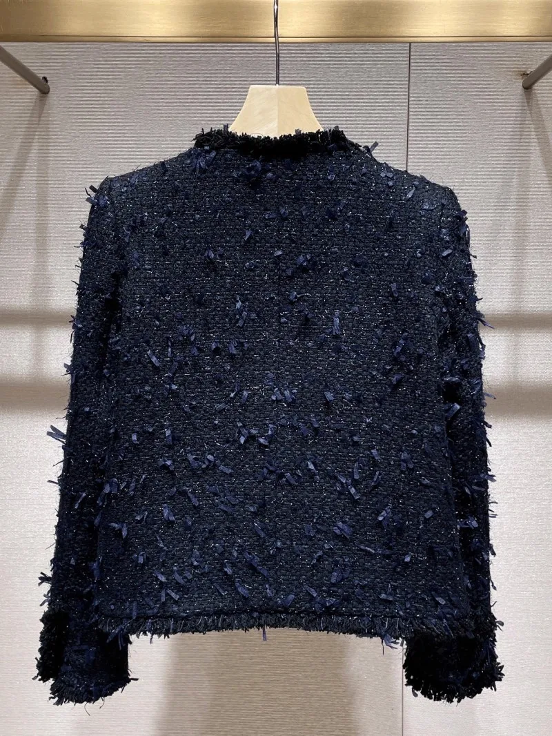 Jacket Detail 2