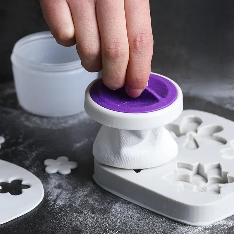 Baking Tools 1pcs Fondant Sugar Cake Anti-stick Puff Flip Sugar Paste Powder Sprinkle Flour Starch Puff Cake Baking Demoulding Tool