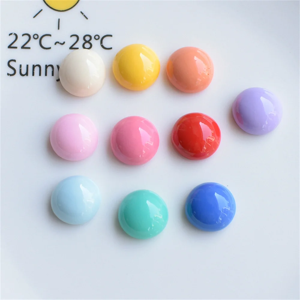 WFFNNKC 30-50Pcs 다채로운 라운드 하프 알약 DIY 플랫 백 수지 카보 숑 의류 헤어 액세서리 귀걸이 쥬얼리 공예 용품 만들기