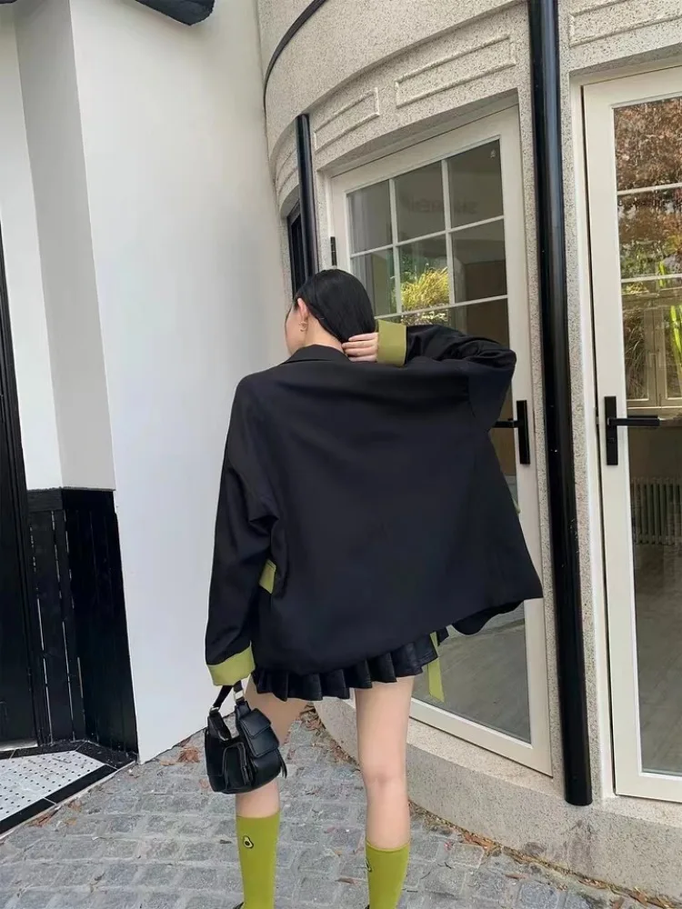 Рисунок 5 - Женский блейзер с длинным рукавом