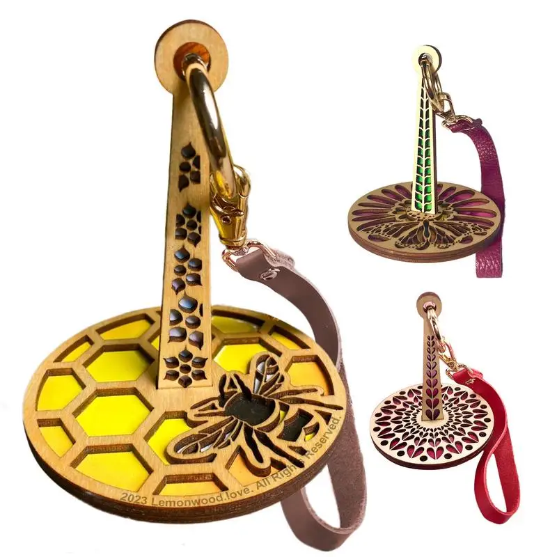 

Portable Wrist Yarn Holder Mini Yarn Protector Holder prevent Yarn From Tangling Misalignment Knitting Wooden Wrist Supplies