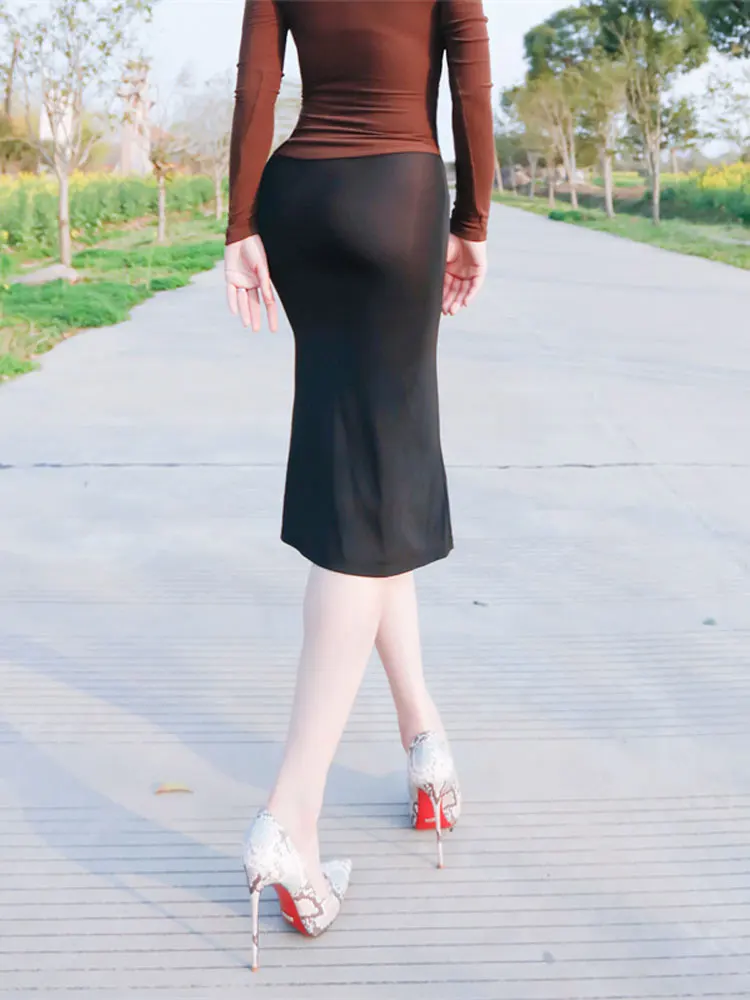Ice Silk Ultra-thin Perspective A-line Skirt Sexy Package Hip Tight Elastic Women\'s Long Skirts Solid Color Transparent Skirt
