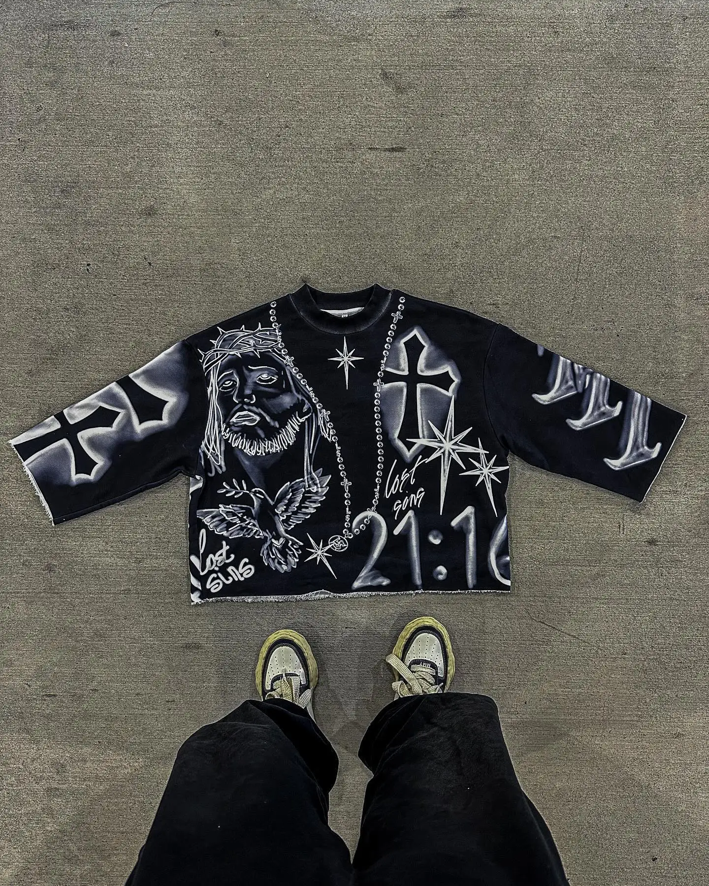 thumbnail image 1 of Lágrimas en el cielo, gótico, hip hop, gráfico, todo impreso, manga corta, peso pesado, sol, ropa de calle, camisetas para hombres, ropa holgada de algodón, 1 of 5
