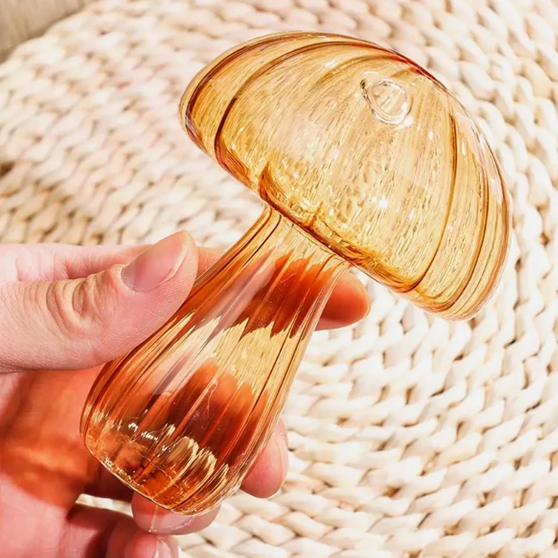 Transparent Mushroom Glass Vase Aromatherapy Bottle Home Small Vase Hydroponic Flower Pot Simple Table Decoration Home Decor 4