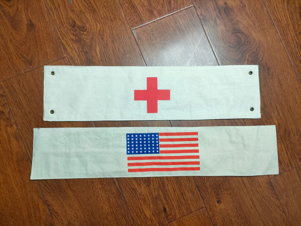 WWII US Paratrooper Flag Arm Band MEDIC MEDICAL RED CROSS SLEEVE BRASSARD 2PCS