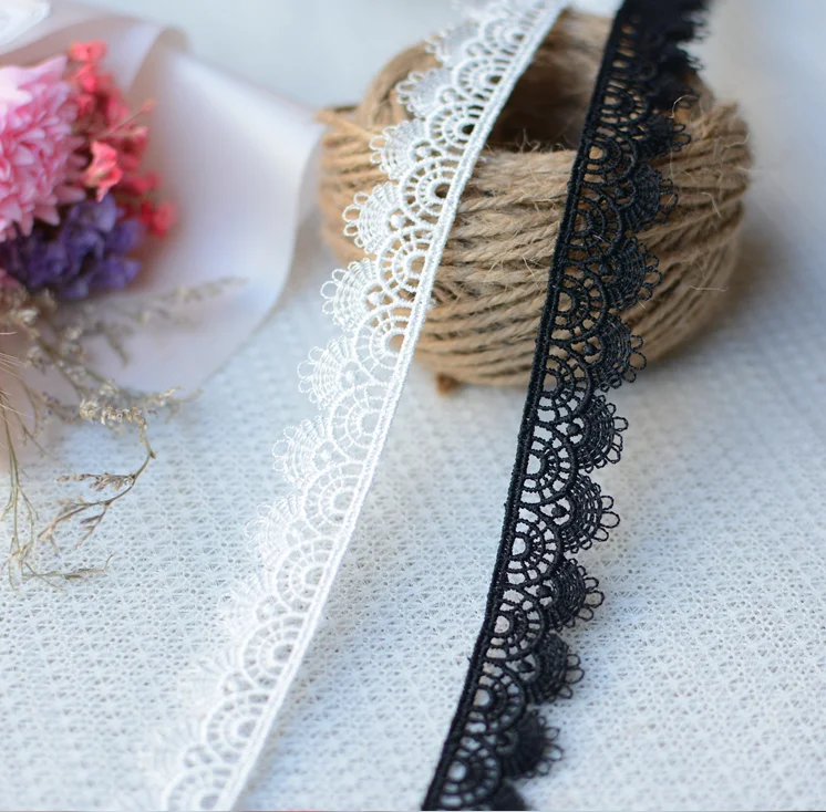 Width 1.5cm Embroidered Lace Fabric Lace Applique Trim DIY Apparel Sewing Garment Home Textile Decor Lace Fabric Lace Sewing Supplies Lace Sewing Accessories Lace Decoration Lace Accessories Lace Garment Accessories 4 Yards