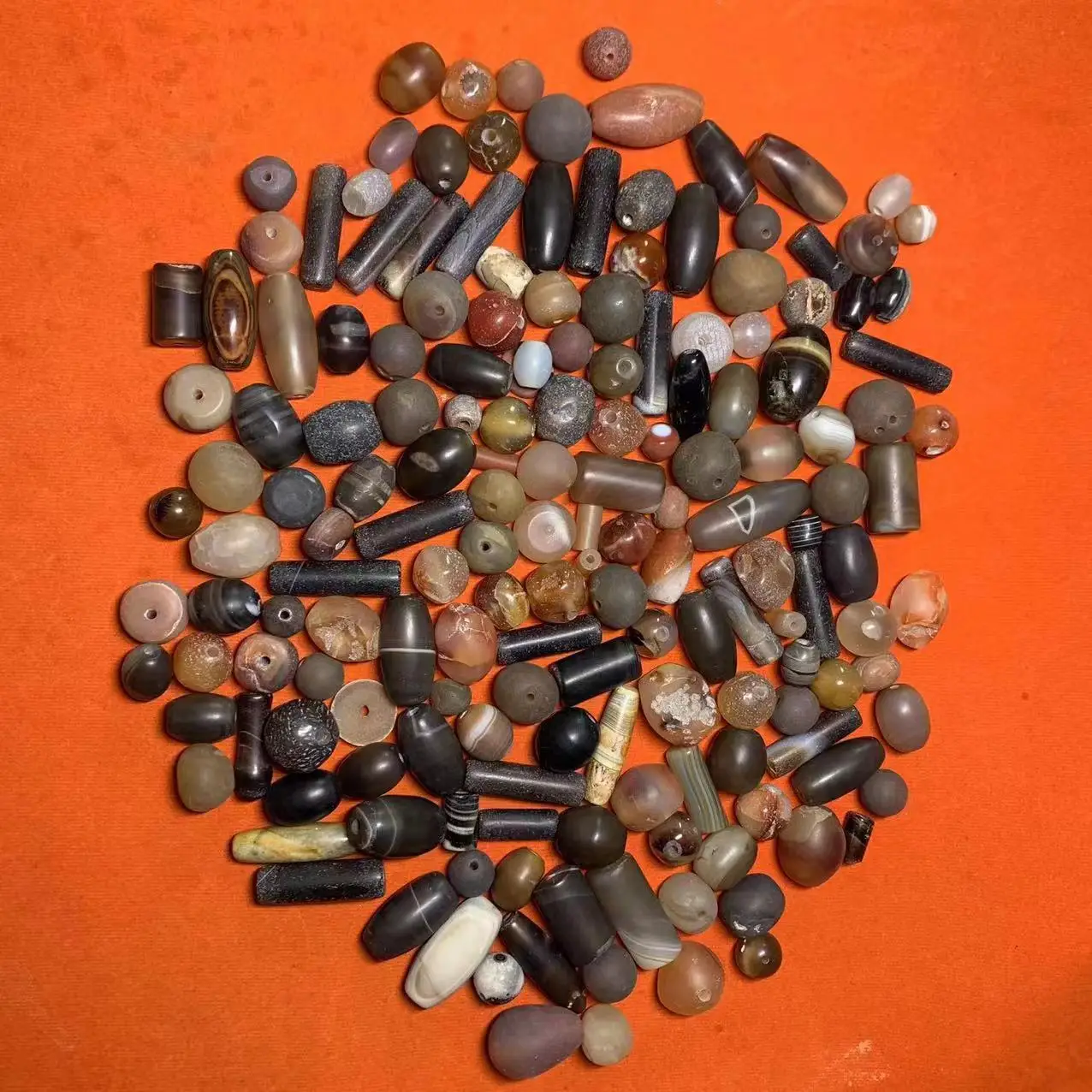 58Pcs/Lot Natural One Eye Dzi Beads Black Eyes Agate Sheep Plate Beads Weathered Pattern Jewelry Folk-Custom Wholesale Gem Taki