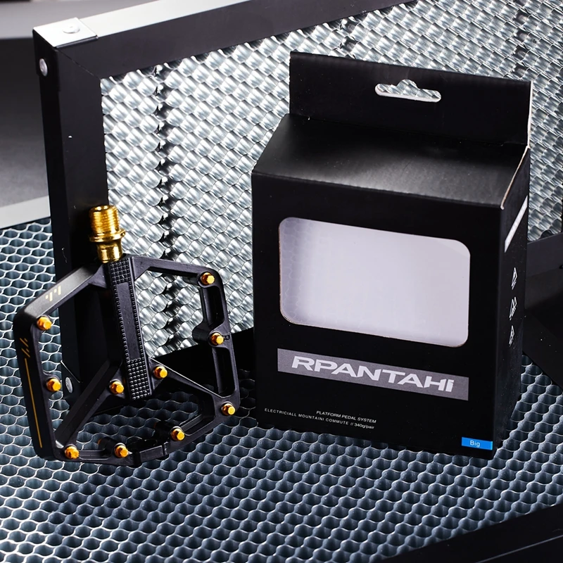 RPANTAHI Stamps Flat BMX/MTB Bicycle Gold Pedal Mountain Bike Anti slip Wide Platform Pedal Road